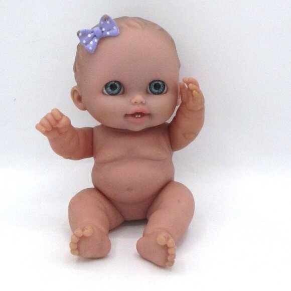 Berenguer Dolls Set of 2- 9" Baby Vinyl, Expressions Tongue Girl Porcelain Green - Picture 2 of 9